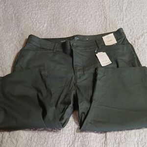 St. John's Bay Mid Rise Capri Pants - Dark Green